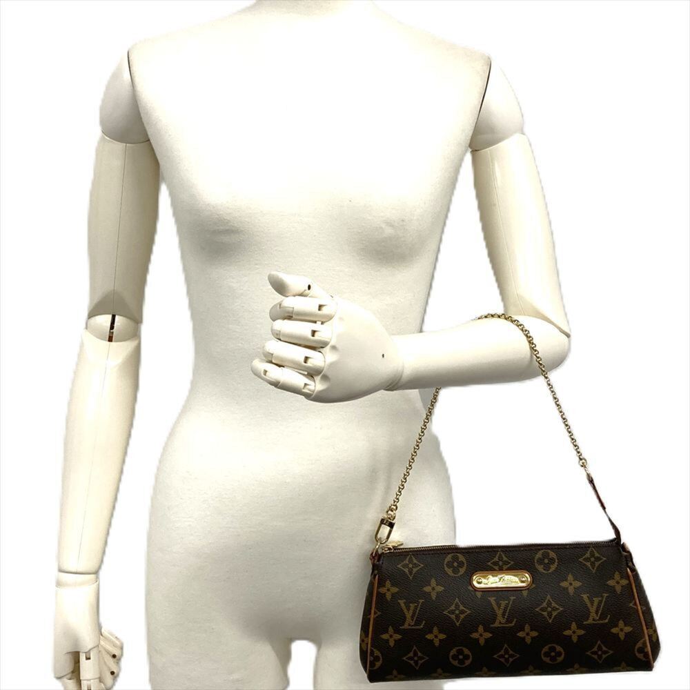 LOUIS VUITTON Authentic Brown Monogram Canvas Shoulder Bag - Picture 8 of 9